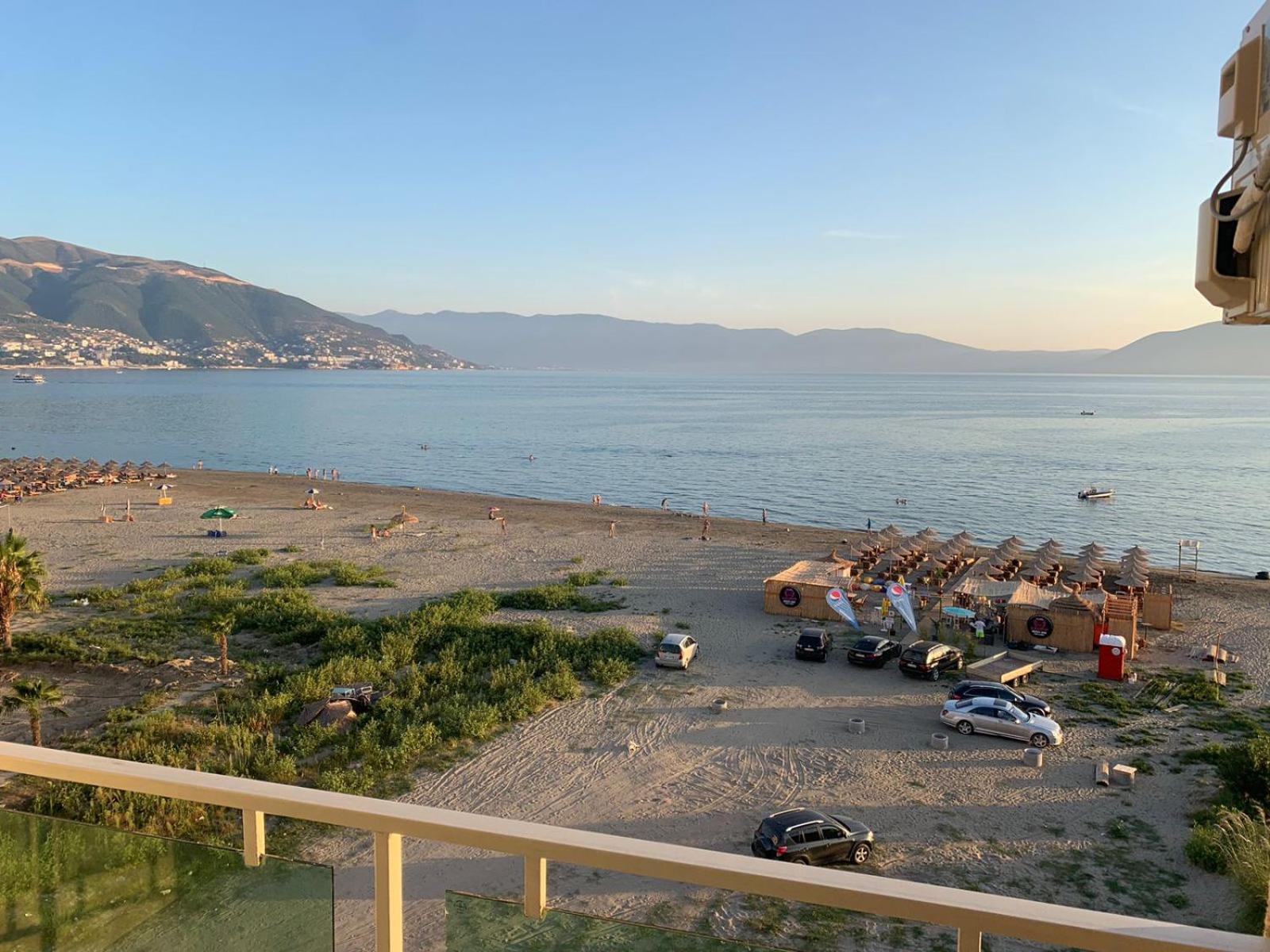 Sea View Vlora Apartment Екстериор снимка