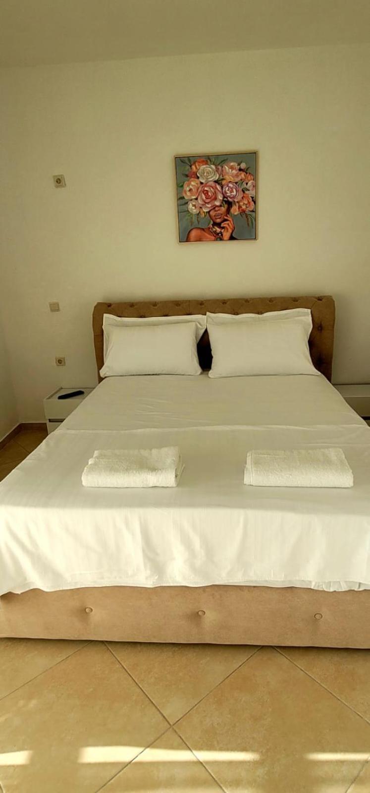 Sea View Vlora Apartment Екстериор снимка